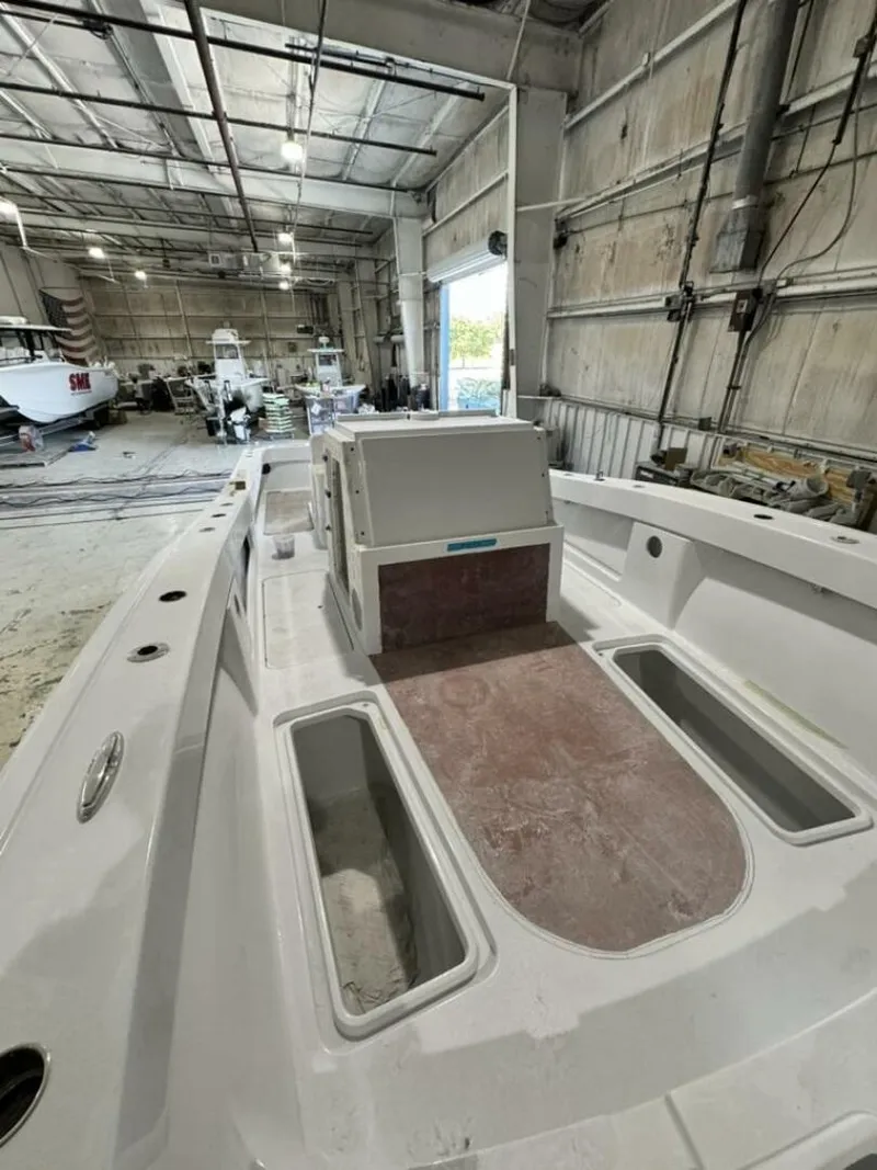 Slide: The Image of Costa Custom 34sv 2026 - 5322886