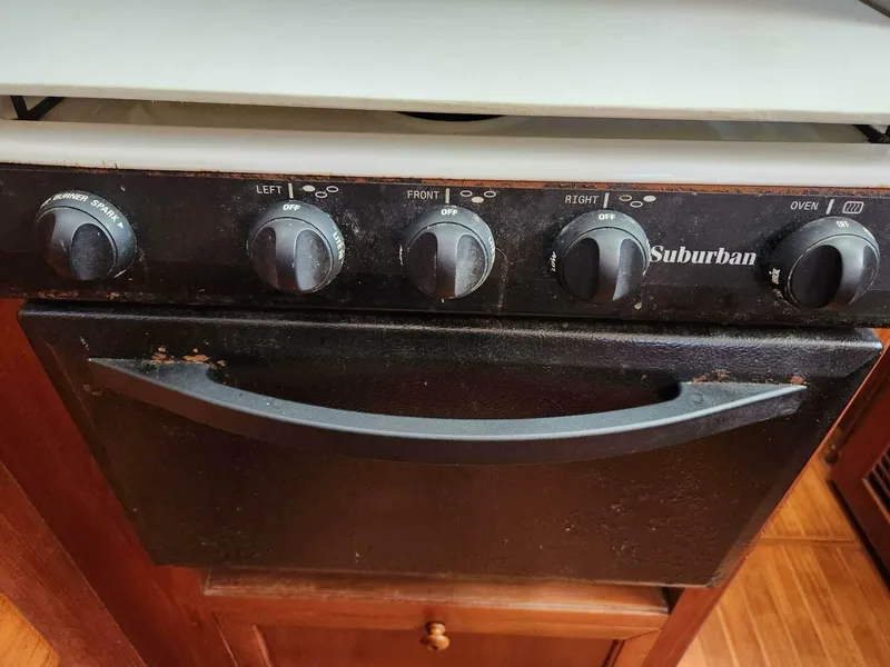 Slide: The Image of Marine Trader LaBelle 40 Sun Deck 1985 - 5308516