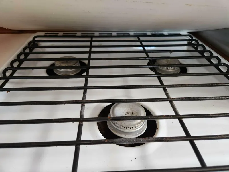 Slide: The Image of Marine Trader LaBelle 40 Sun Deck 1985 - 5308526