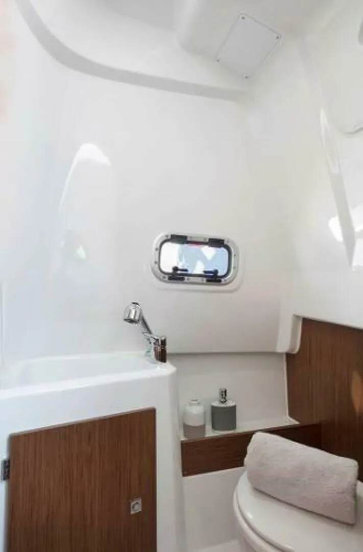 Slide: The Image of Jeanneau Leader 9.0 CC 2025 - 5308621