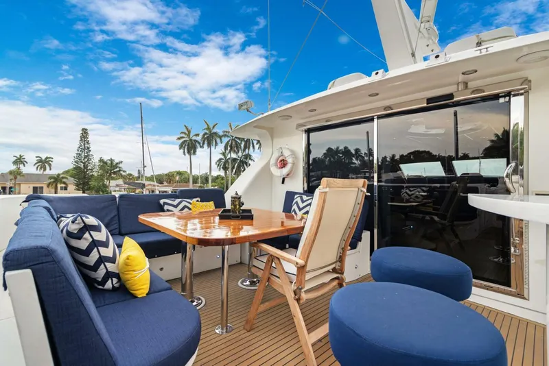 Slide: The Image of Boat Deck Dining   - 5351589