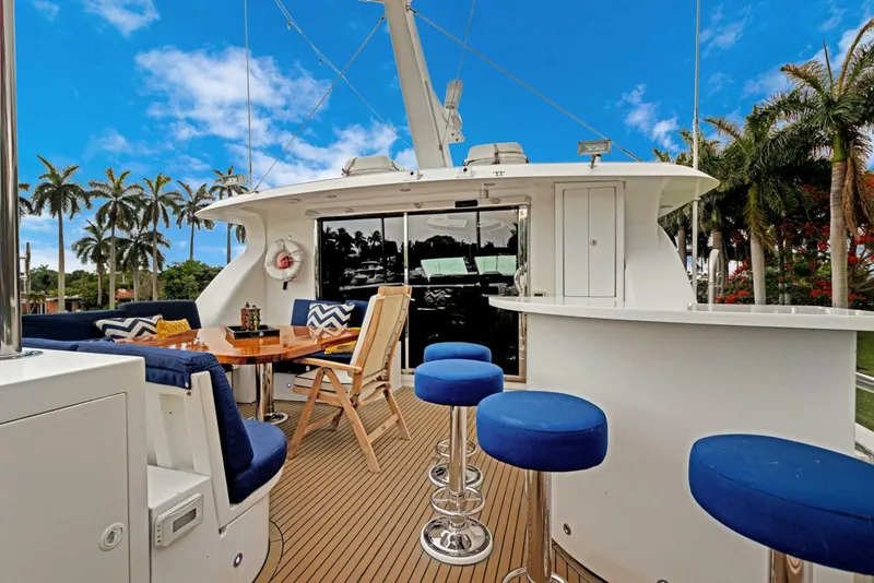 Slide: The Image of Boat Deck Bar   - 5351591