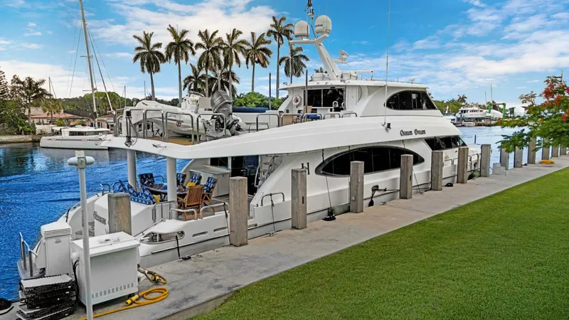 Slide: The Image of Home Dock   - 5351606