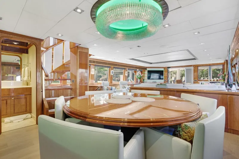 Slide: The Image of Dining Area   - 5351543