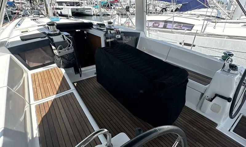 Slide: The Image of Beneteau Oceanis 41 2014 - 5340021
