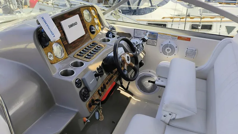 Slide: The Image of Rinker 390 2005 - 5309210