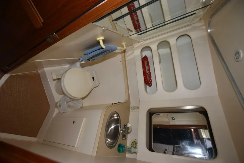 Slide: The Image of Carver 40 1997 - 5309566