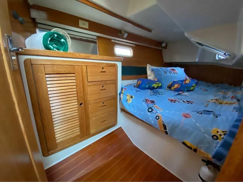 Slide: The Image of Catalina 42 1998 - 5309778