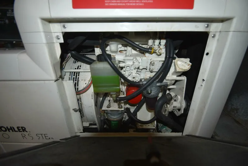 Slide: The Image of 2001 Luhrs 340 Convertible Power 9793673 978240383 0 140520250907 47 - 5309950