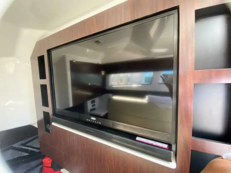 Slide: The Image of Monterey 385 SE 2018 - 5310140