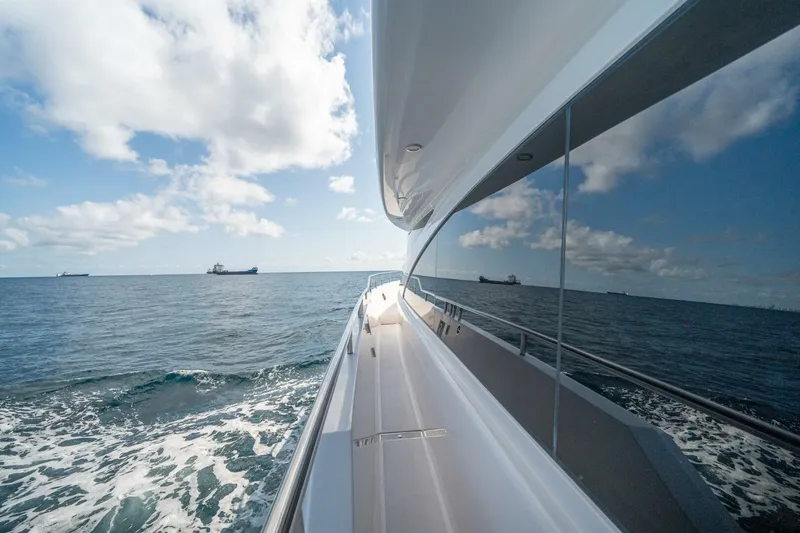 Slide: The Image of Horizon E81 2021 - 5310326