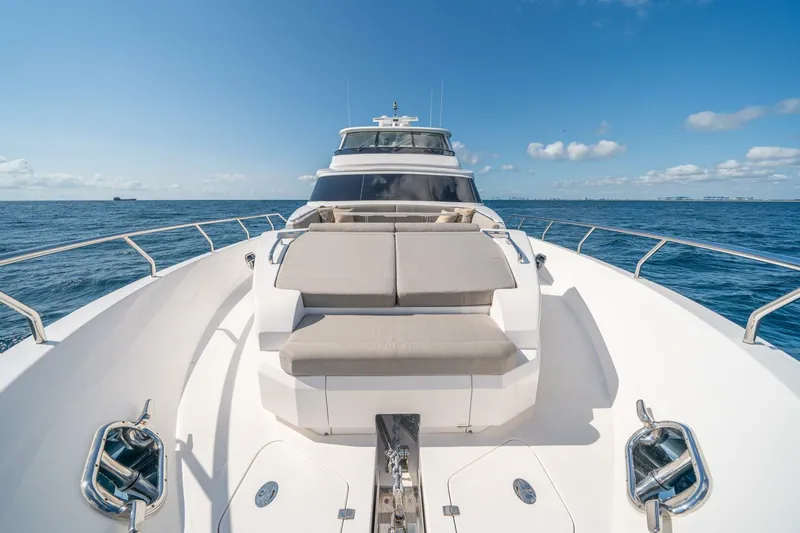 Slide: The Image of Horizon E81 2021 - 5310337