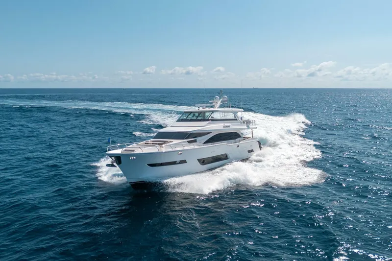 Slide: The Image of Horizon E81 2021 - 5310311