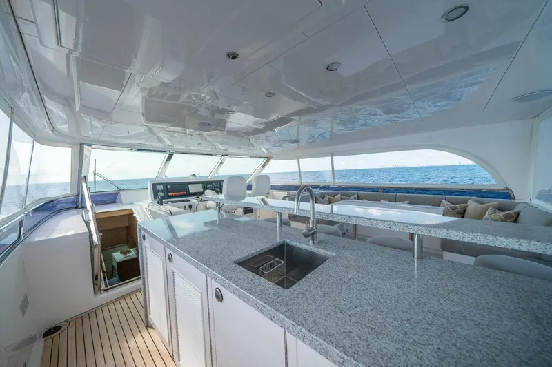 Slide: The Image of Horizon E81 2021 - 5310349