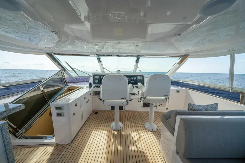 Slide: The Image of Horizon E81 2021 - 5310360