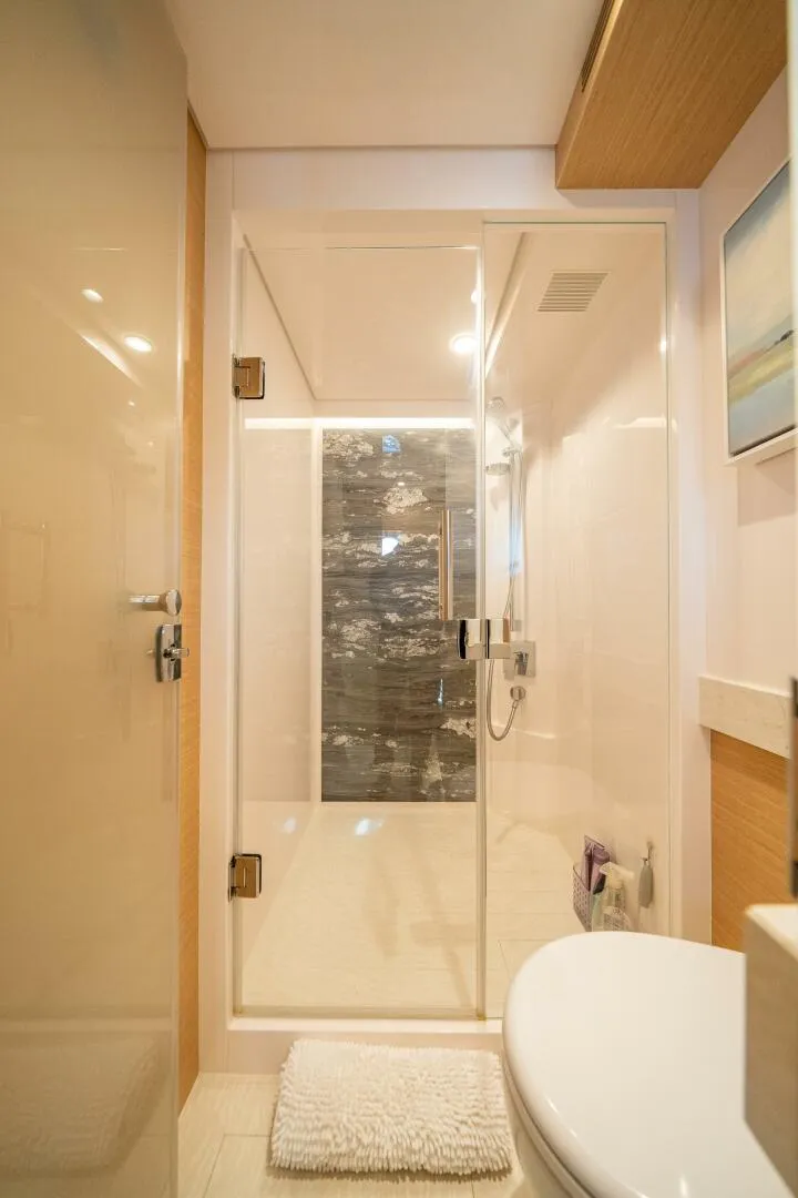 Slide: The Image of Horizon E81 2021 - 5310398