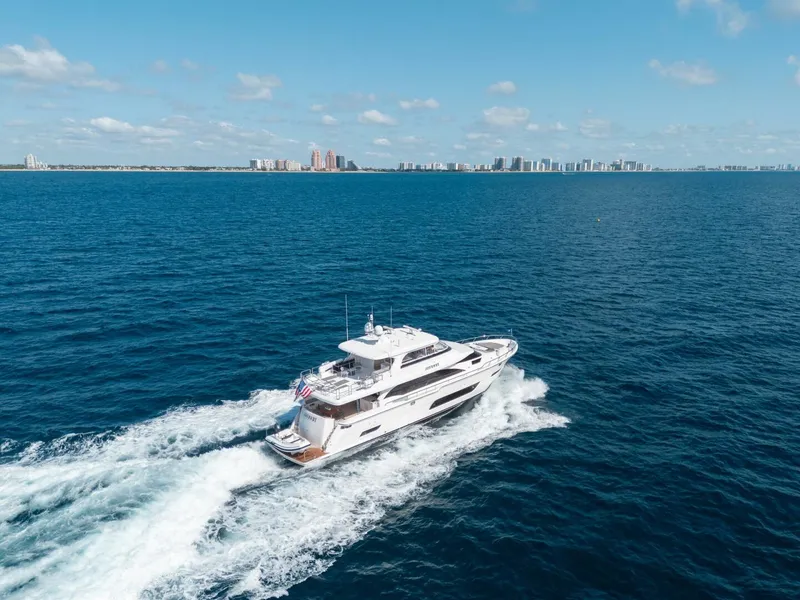 Slide: The Image of Horizon E81 2021 - 5310314