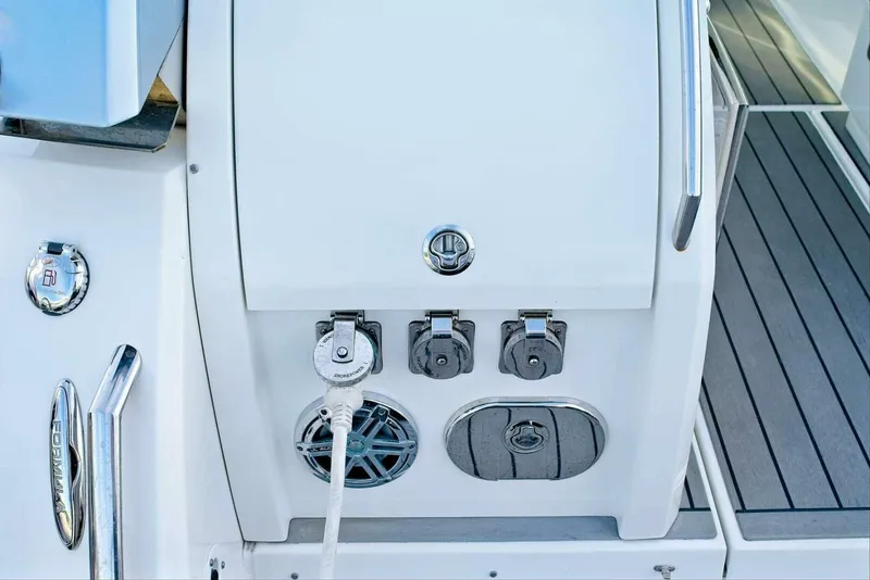 Slide: The Image of Formula 400 Super Sport Crossover 2020 - 5310615