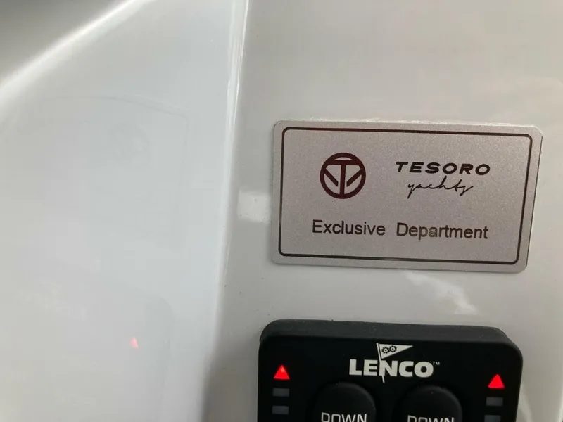 Slide: The Image of Tesoro T40 2022 - 5310962