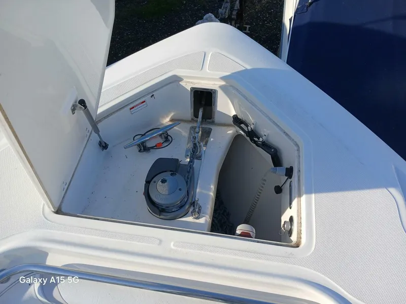 Slide: The Image of Boston Whaler 370 Outrage 2014 - 5314089