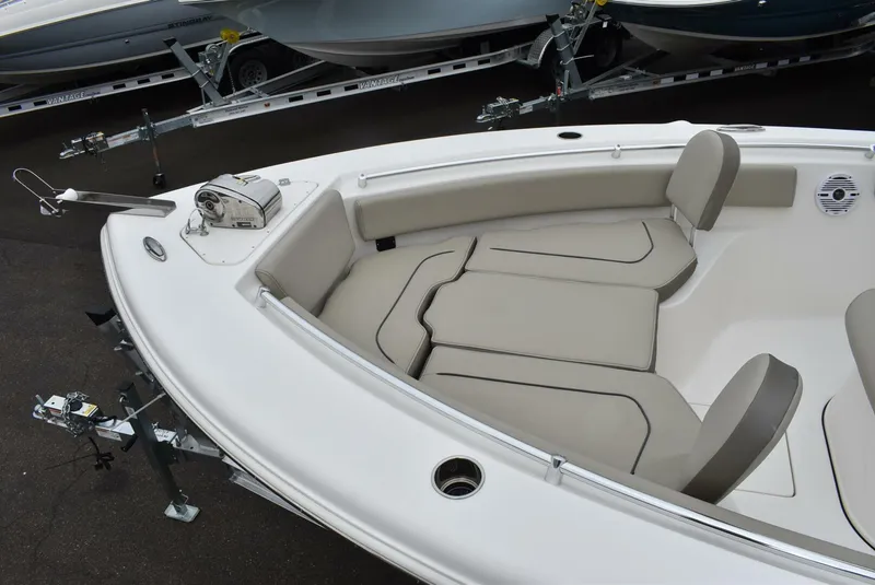 Slide: The Image of Key West 239FS 2025 - 5312804