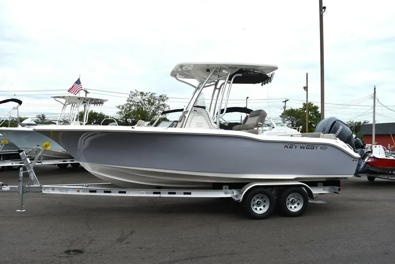 Slide: The Image of Key West 239FS 2025 - 5312789