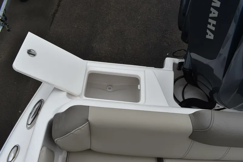 Slide: The Image of Key West 239FS 2025 - 5312812