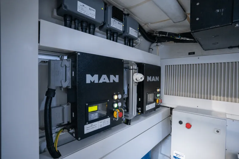 Slide: The Image of Pershing 7X 2020 - 5312787