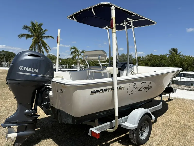 Slide: The Image of Sportsman Island Reef 19 Center Console 2017 - 5312822