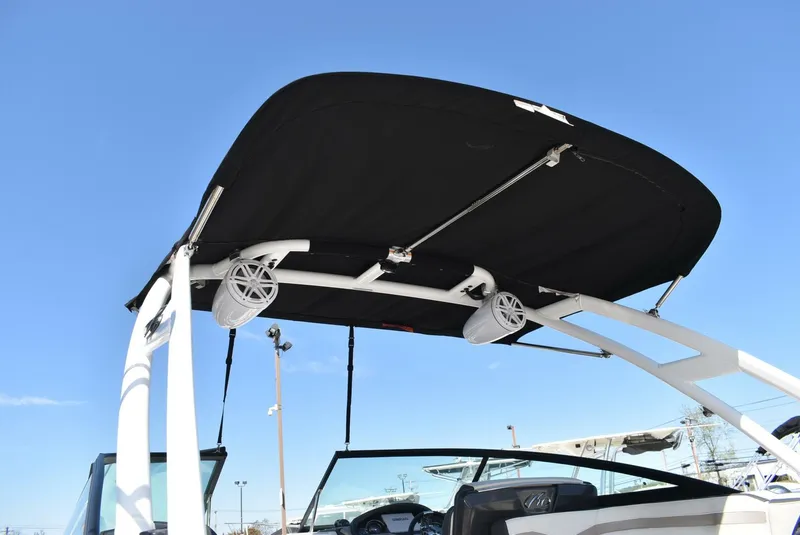 Slide: The Image of Monterey 25 2023 - 5315738