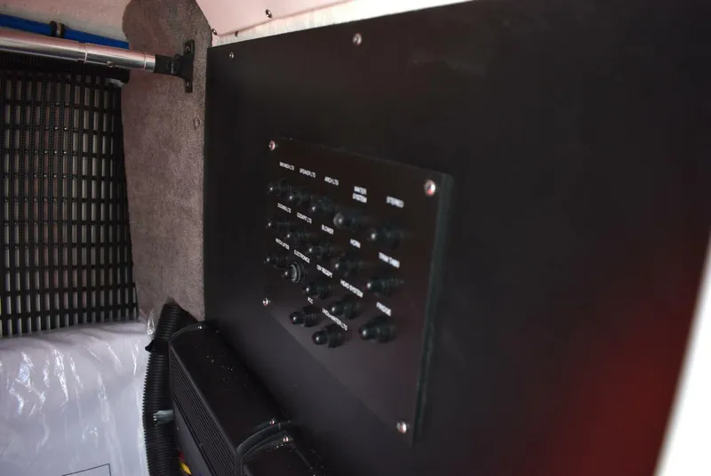 Slide: The Image of Monterey 25 2023 - 5315790