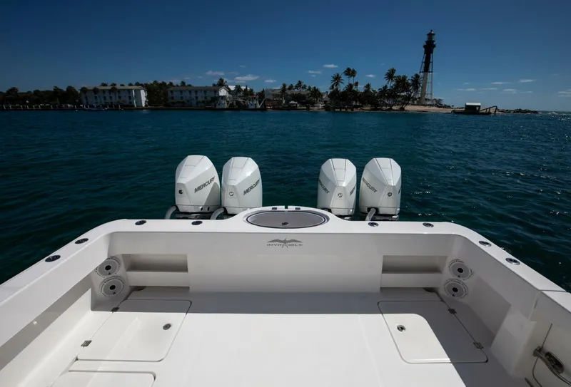 Slide: The Image of Invincible 35 Emanon - Exterior Cockpit 2021 Invincible 35 Center Console Emanon - 5313403