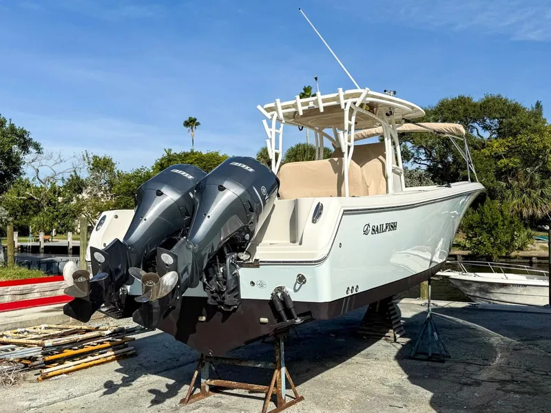 Slide: The Image of Sailfish 320 CC 2016 - 5313980