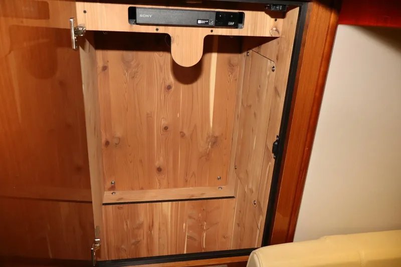 Slide: The Image of 2015 Sea Ray 410 Sundancer- SOMEDAY- Salon - 5322423