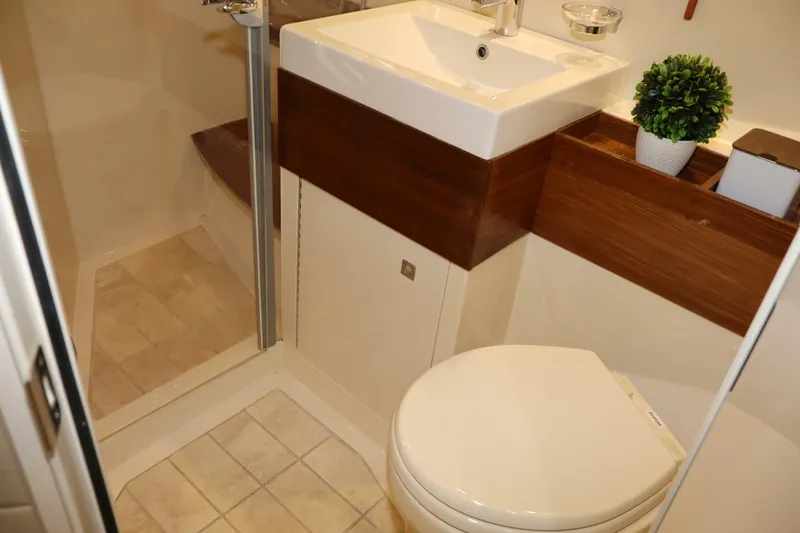 Slide: The Image of 2015 Sea Ray 410 Sundancer- SOMEDAY- Master Head - 5322399