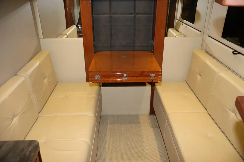 Slide: The Image of 2015 Sea Ray 410 Sundancer- SOMEDAY- Salon - 5322420