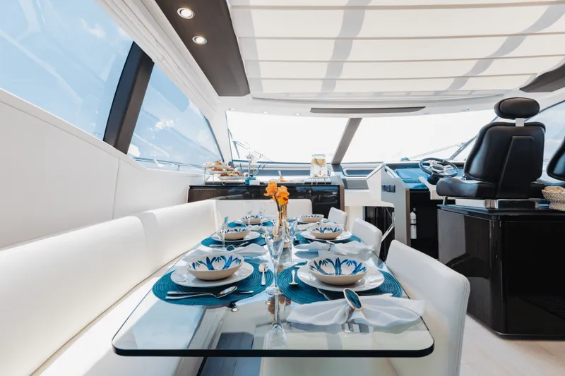Slide: The Image of Azimut 77S 2019 - 5314309