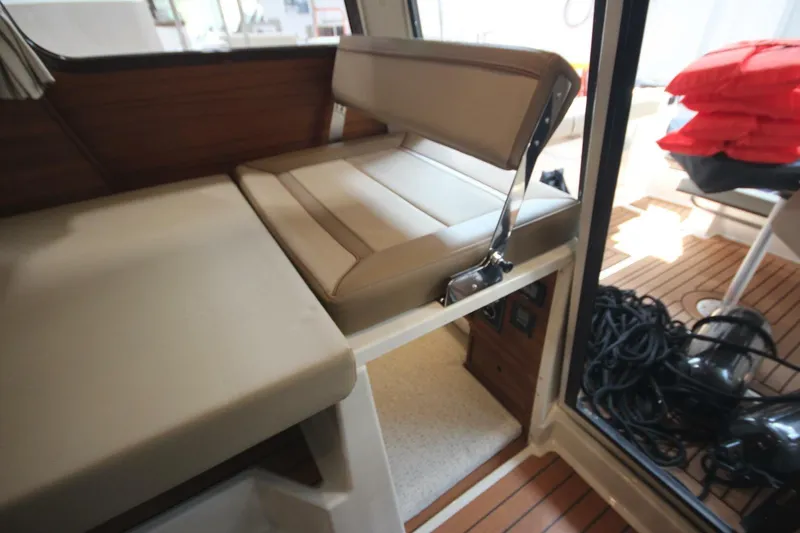 Slide: The Image of Ranger Tug R27 Luxury Edition 2024 - 5315681