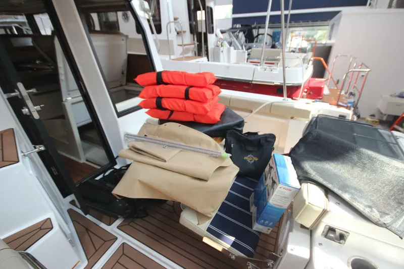 Slide: The Image of Ranger Tug R27 Luxury Edition 2024 - 5315690