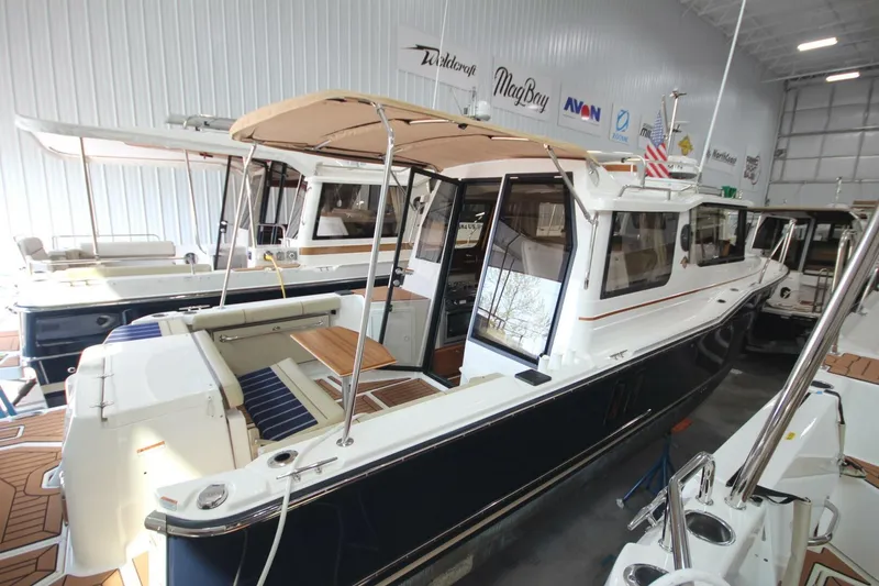 Slide: The Image of Ranger Tug R27 Luxury Edition 2024 - 5315648