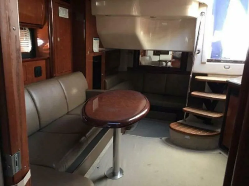 Slide: The Image of Sea Ray 39 2004 - 5315505