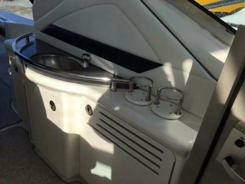 Slide: The Image of Sea Ray 39 2004 - 5315520