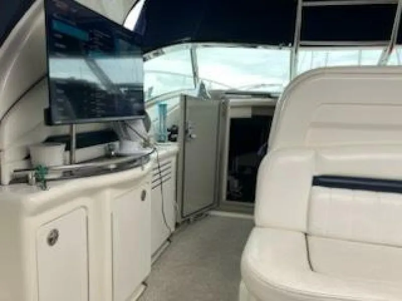 Slide: The Image of Sea Ray 39 2004 - 5315526