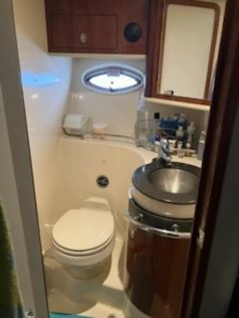 Slide: The Image of Sea Ray 39 2004 - 5315536