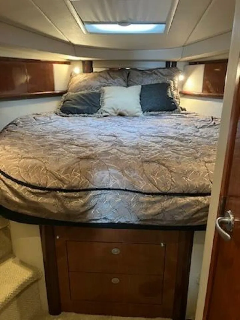 Slide: The Image of Sea Ray 39 2004 - 5315501