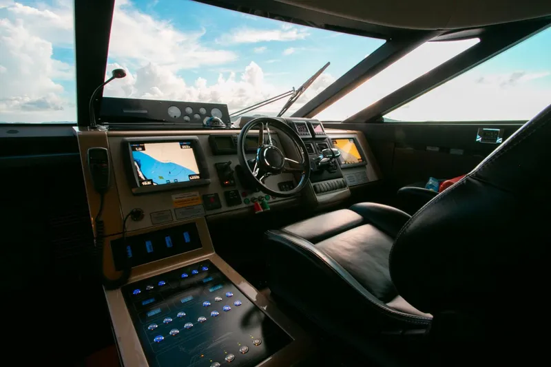 Slide: The Image of Fairline Squadron 65 2014 - 5316201