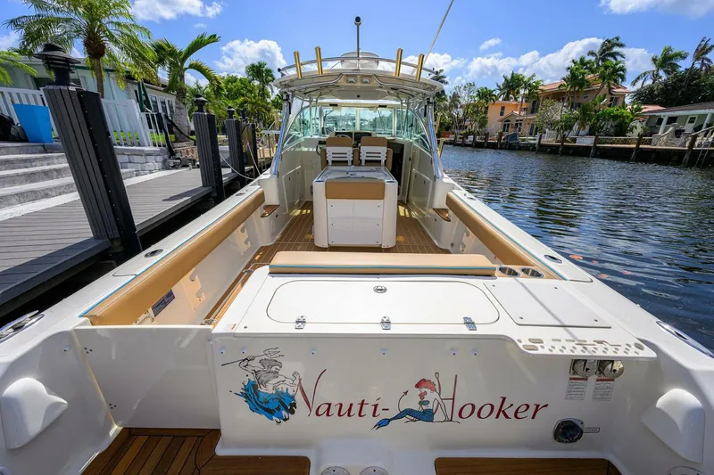 Slide: The Image of Cockpit 34 Pursuit Drummond Runner Nauti-Hooker - 5316290