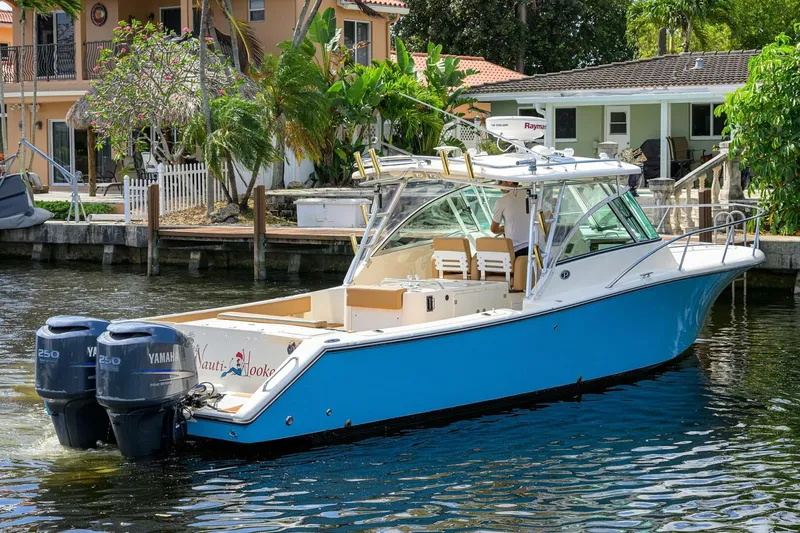 Slide: The Image of Profile 34 Pursuit Drummond Runner Nauti-Hooker - 5316313