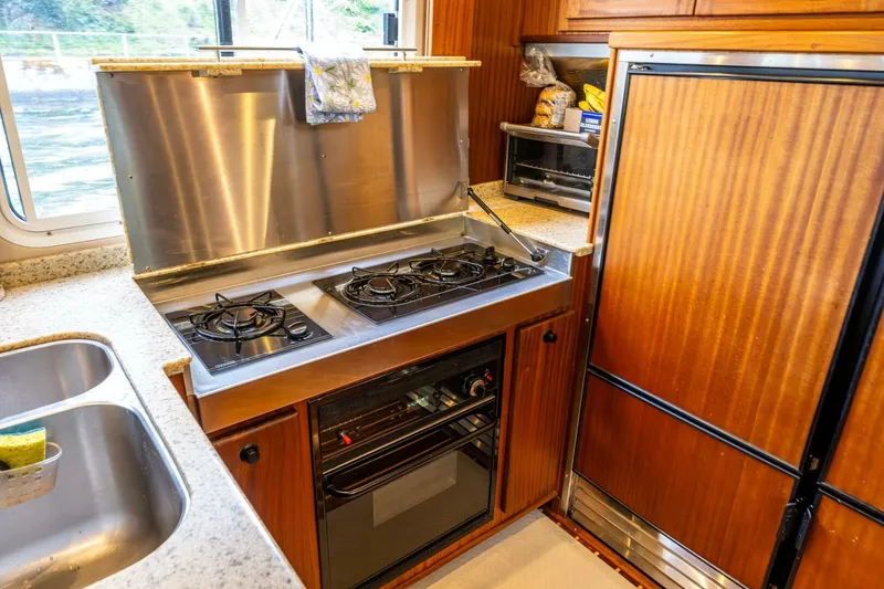 Slide: The Image of American Tug 49 Limited 2009 - 5319971