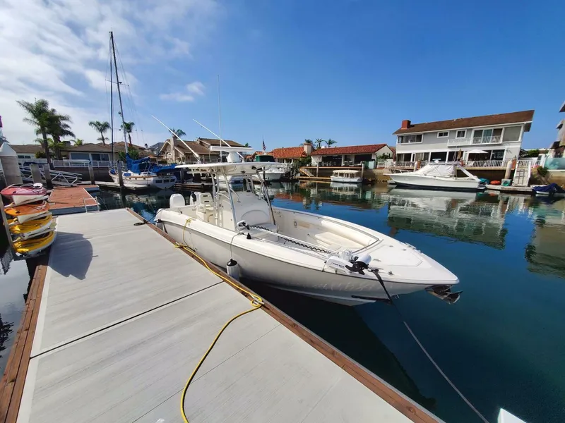 Slide: The Image of Boston Whaler Outrage 2015 - 5317904